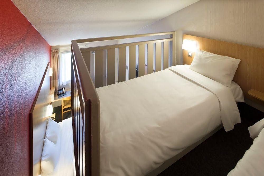 B&B Hotel Безие Екстериор снимка