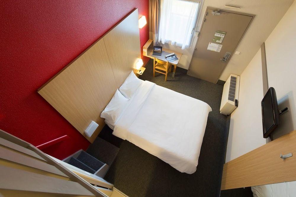 B&B Hotel Безие Екстериор снимка
