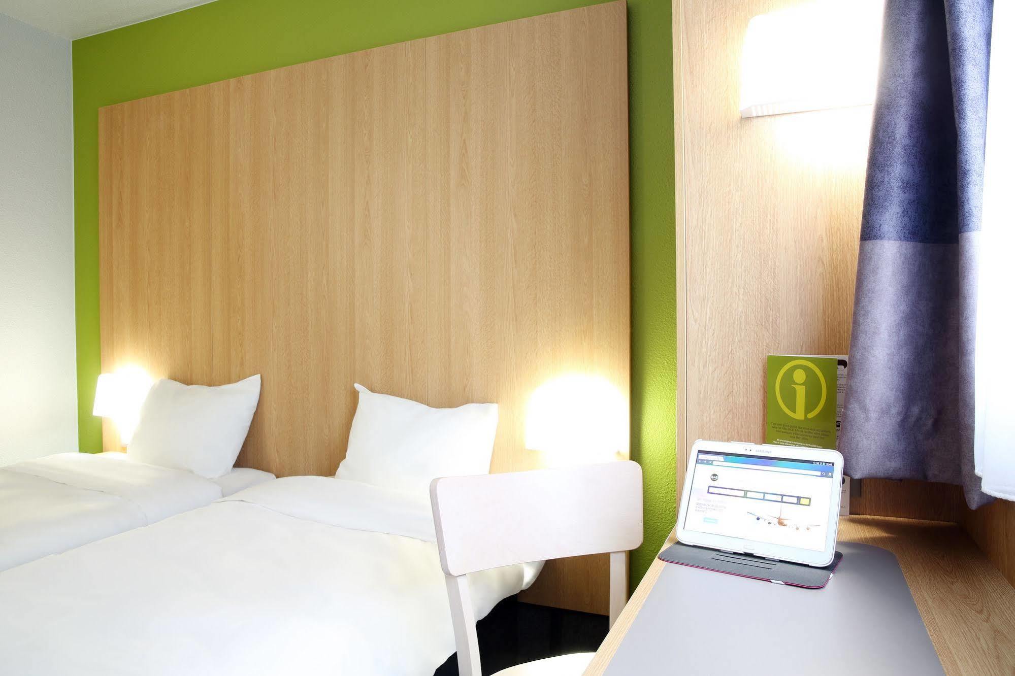B&B Hotel Безие Екстериор снимка